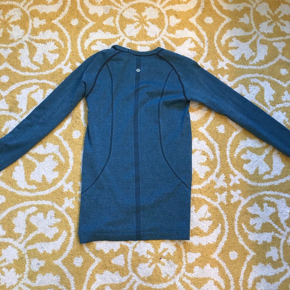 Lululemon swiftly tech long sleeve